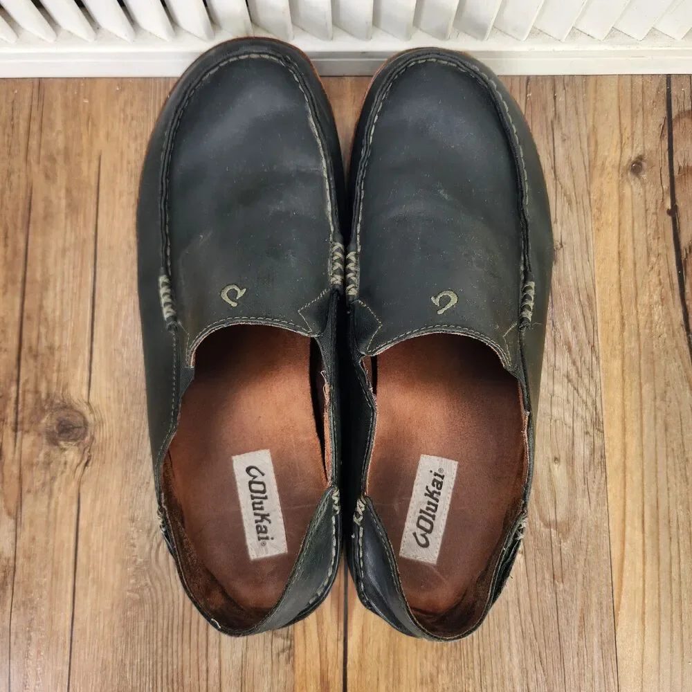 Olukai Moloa Leather Slip On Shoes Mens Sz 12 Black Brown Moc Toe Casual Loafers